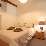 L\'Appart\' du 10 - T3 4 au centre ville d\'Annecy avec vue sur le canal